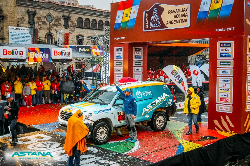Denis Berezovskiy at the beginning of Dakar 2017