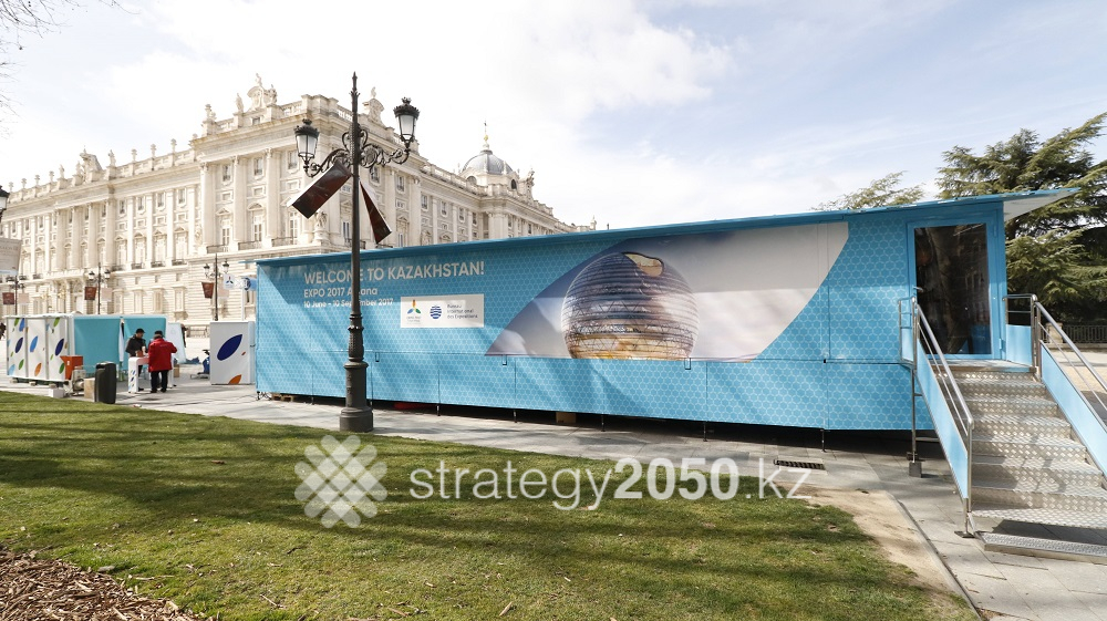 EXPO caravan in Madrid
