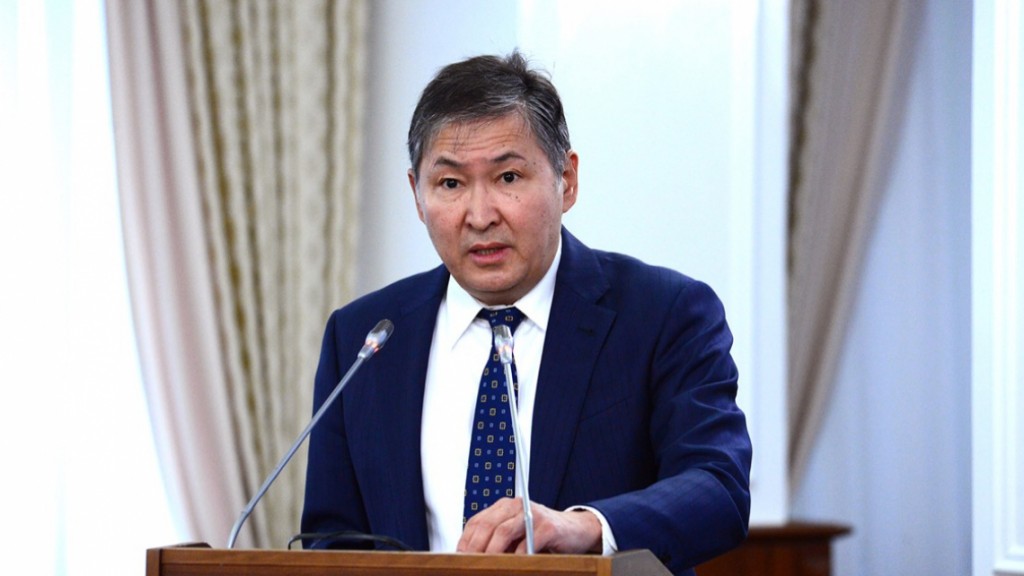 Minister of Education and Science Yerlan Sagadiyev Photo credit Primeminister.kz 1