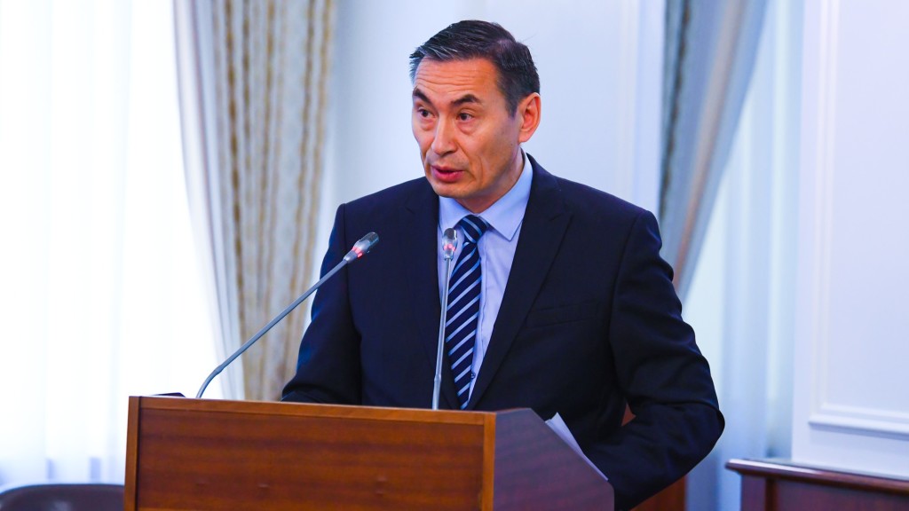 First Vice Minister of Agriculture Arman Yevniyev.