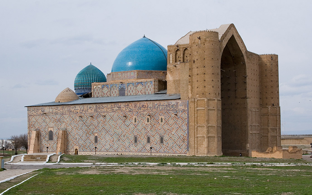 Khodja Ahmed Yassawi mausoleum. Photo credit: today.kz.