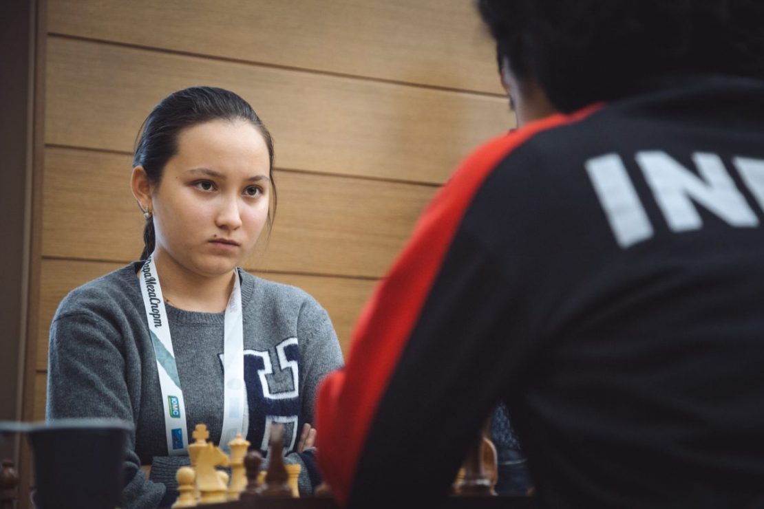 Women's World Chess Championship: Half way done