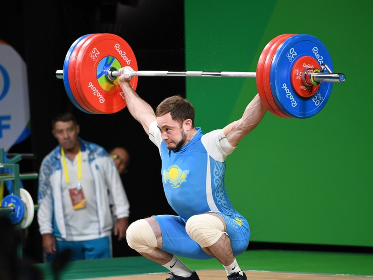 Kazakh weightlifters win 2019 British International Open medals