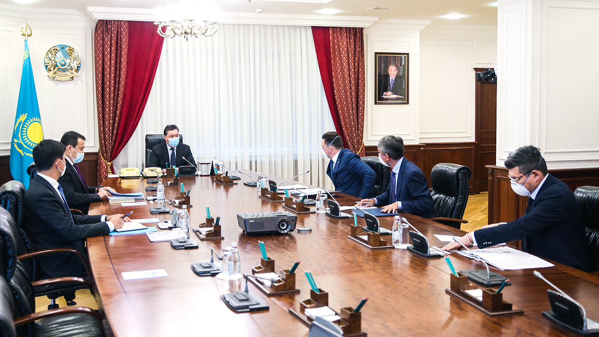 Kazakh Government, EDB to Strengthen Cooperation in Trade ...