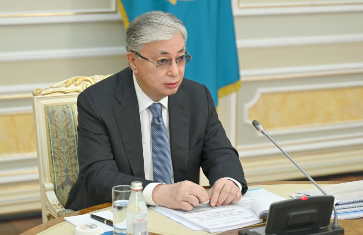 Kazakhstan to Supply Pfizer Vaccine to Citizens, Says President Tokayev ...