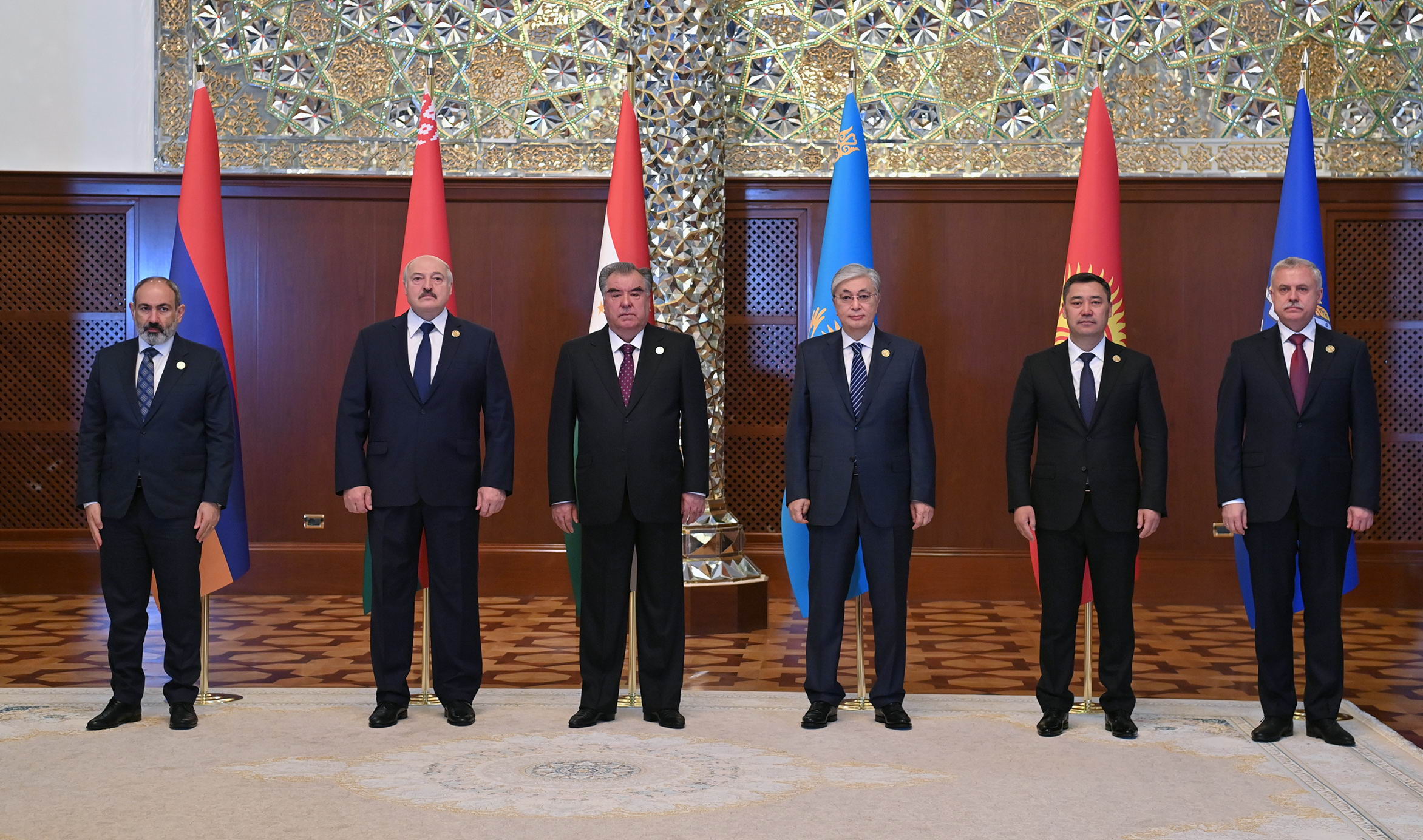 Глава саммита. ОДКБ Душанбе 2021. Саммит ОДКБ 2022 Пашинян. Лукашенко на саммите ОДКБ.