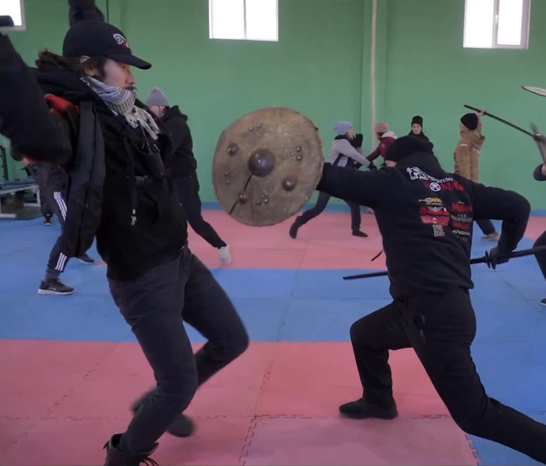 Казахстанские трюкачи Nomad Stunts примут участие в съемках фильма "Тамерлан" для Netflix - Bizmedia.kz