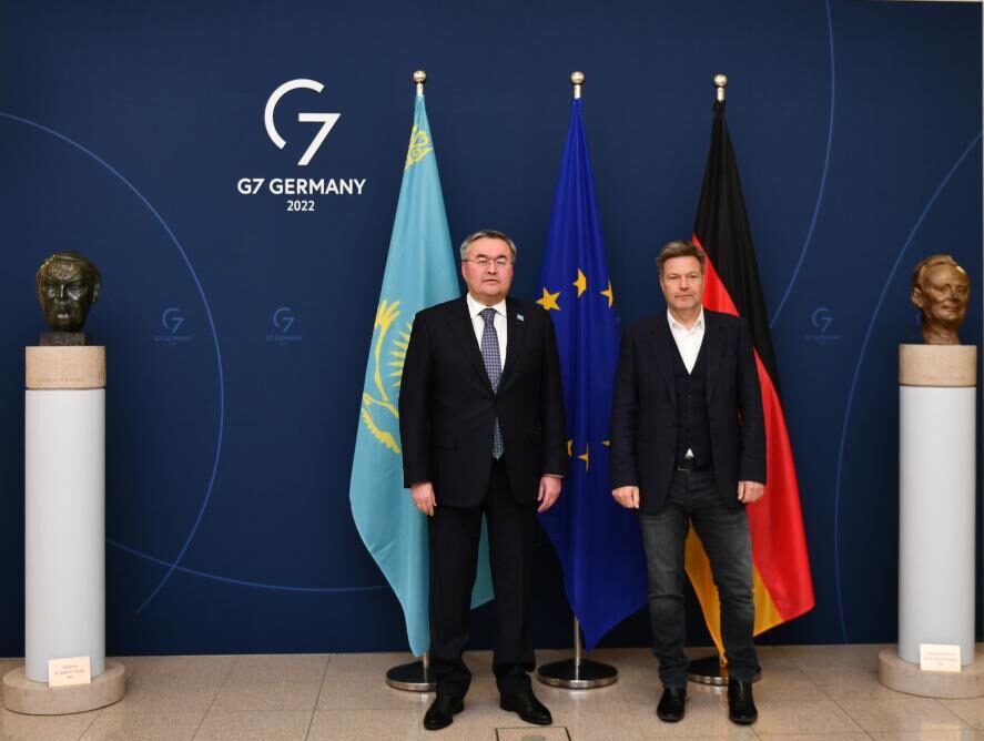 Казахстан - важнейший торговый партнер Германии в Центральной Азии, считает вице-канцлер Германии - Bizmedia.kz