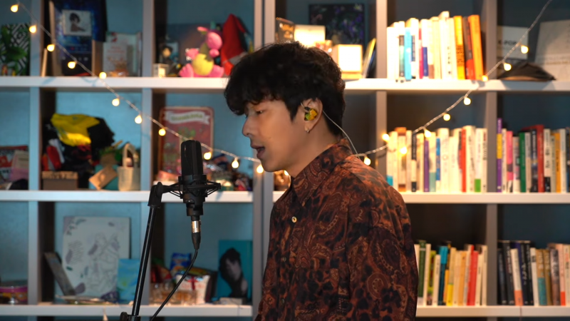 Корейский музыкант покорил казахскую публику акустической обложкой знаменитой композиции «Дождь» - Bizmedia.kz