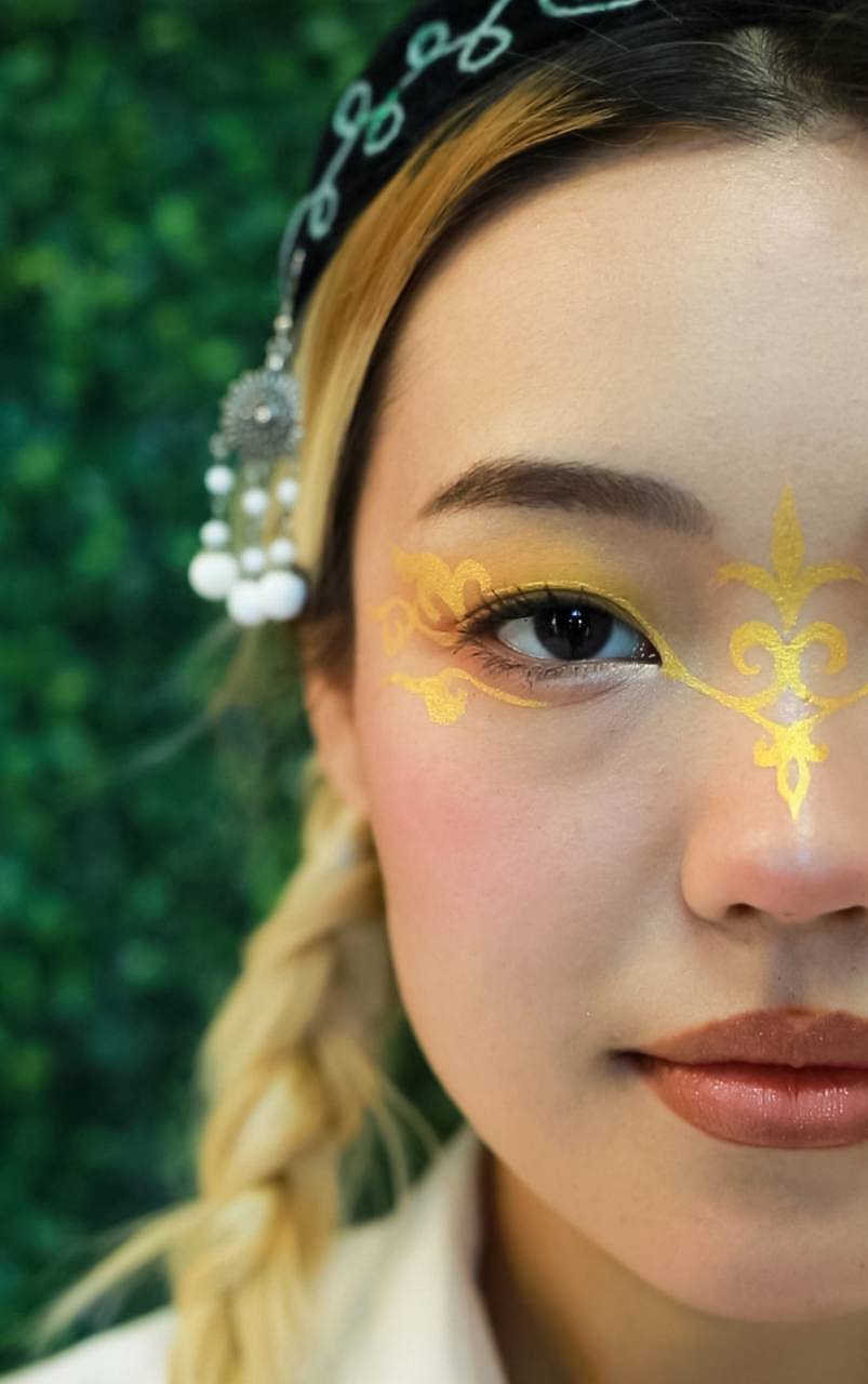 Kazakh Artist Promotes Cultural Identity by Incorporating Traditional  Ornaments in Makeup - The Astana Times