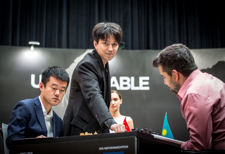 Nepomniachtchi Wins After Ding's Time Pressure Collapse, Takes