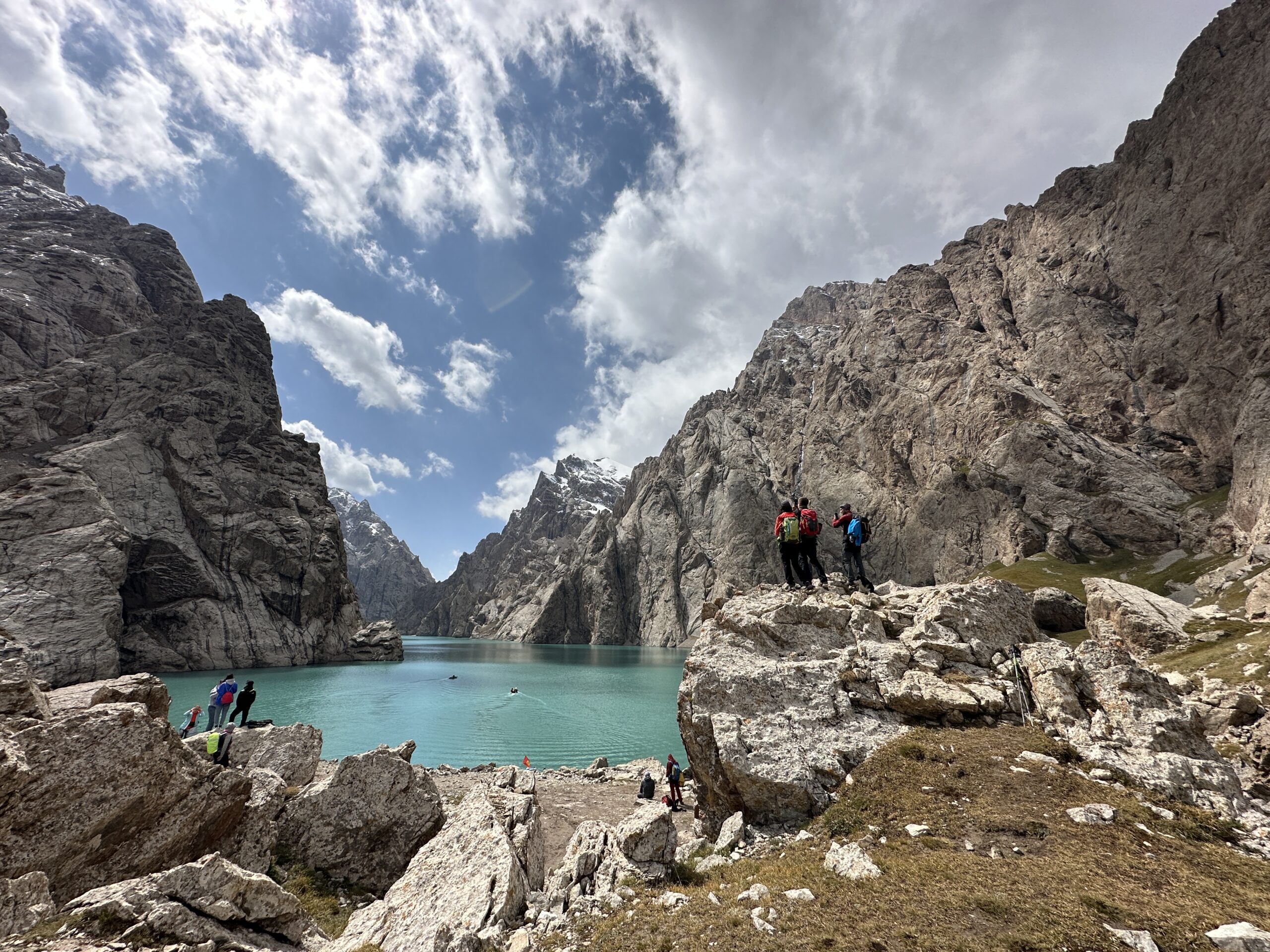 Travel guide to the wonderful Kel-Suu Lake in the Kyrgyz Republic – The Astana Times