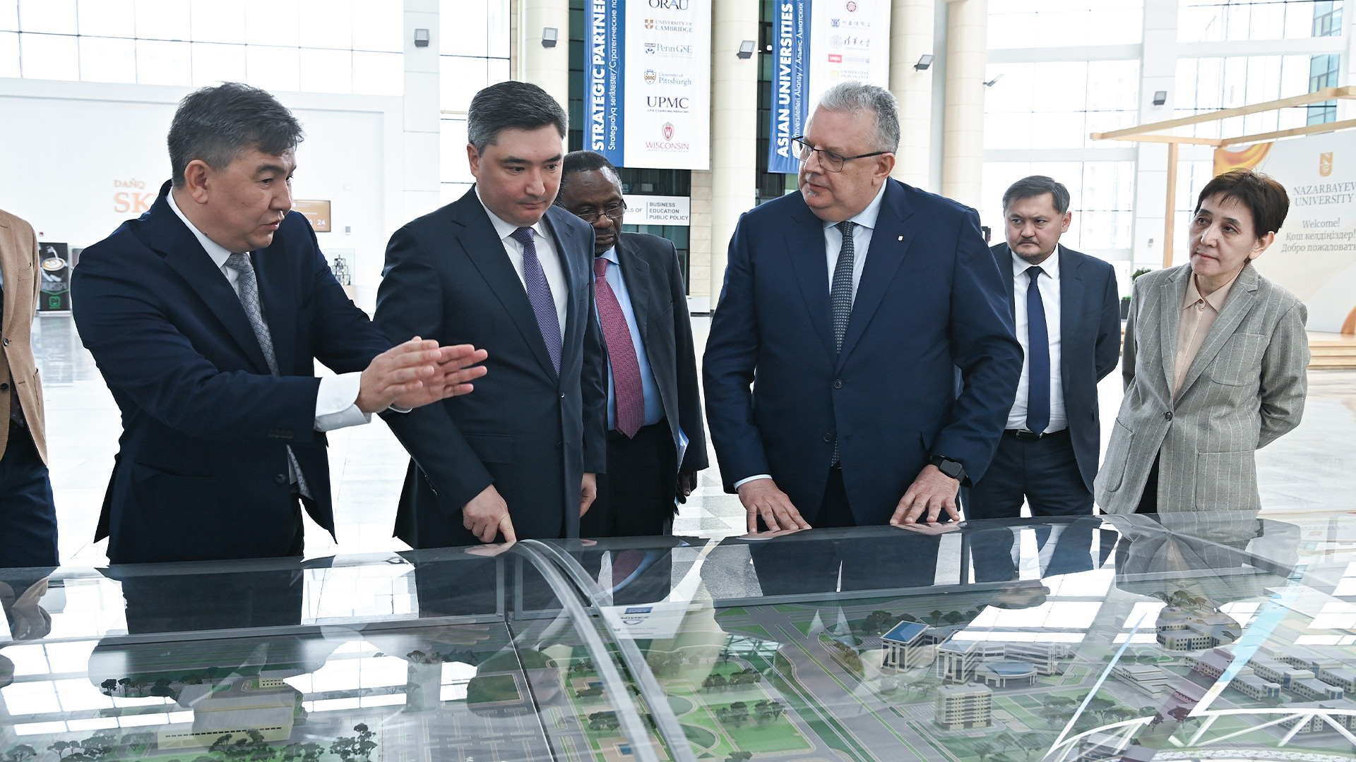 Prime Minister of Kazakhstan investigates modern scientific advancements at Nazarbayev University