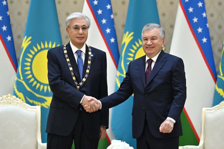 Tokayev, Mirziyoyev Advance Strategic Alliance at Supreme Interstate Council Meeting