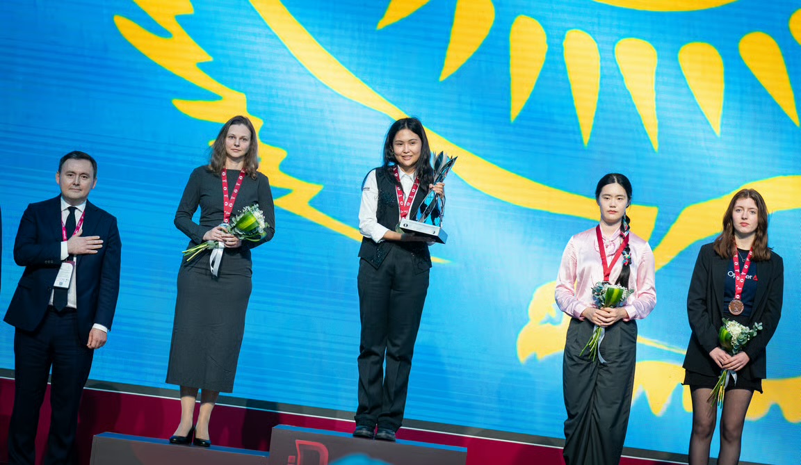 Kazakhstan’s Bibisara Assaubayeva Rises to Third in FIDE World Blitz Rankings