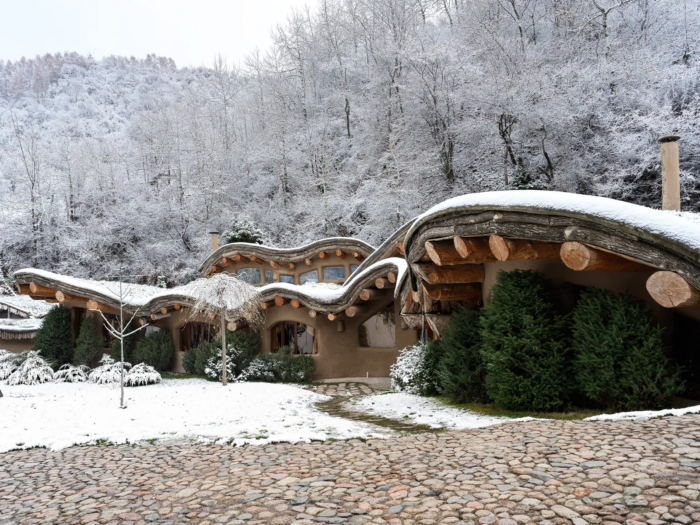Surreal Cob House in Almaty Blends Ancient Craft and Modern Sustainable Design