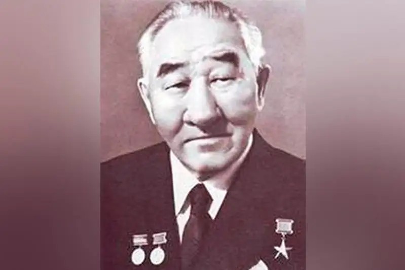 Kazakhstan Celebrates 130 Years of Theater Icon Seraly Kozhamkulov
